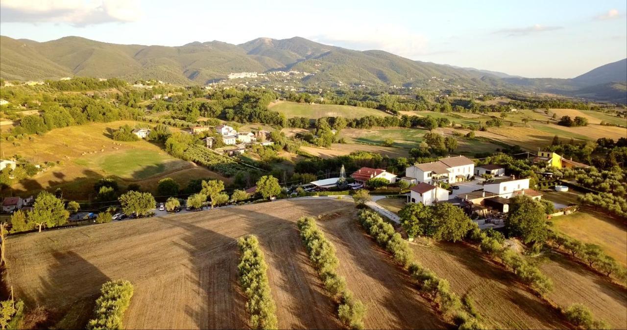 Il Pozzo Country House Collescipoli Eksteriør billede